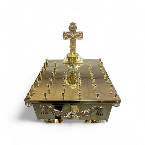 Кришка панахидного стола на 34 свечей (желтая) 44см ↕48см Латунь Кришка панахидного стола на 34 свечей (желтая) 44см ↕48см Латунь